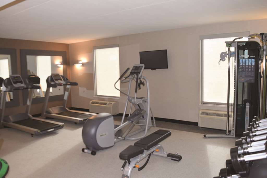 La Quinta By Wyndham Jamestown Facilities photo