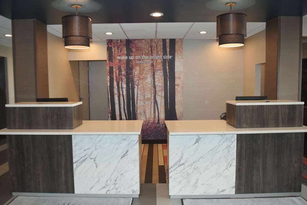 La Quinta By Wyndham Jamestown Interior photo